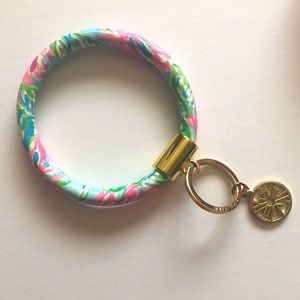 Lilly Pulitzer round key chain